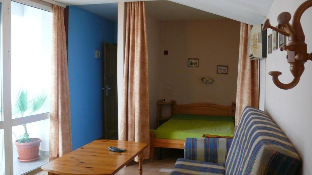 Villa Climate Guest House Varna Chambre photo