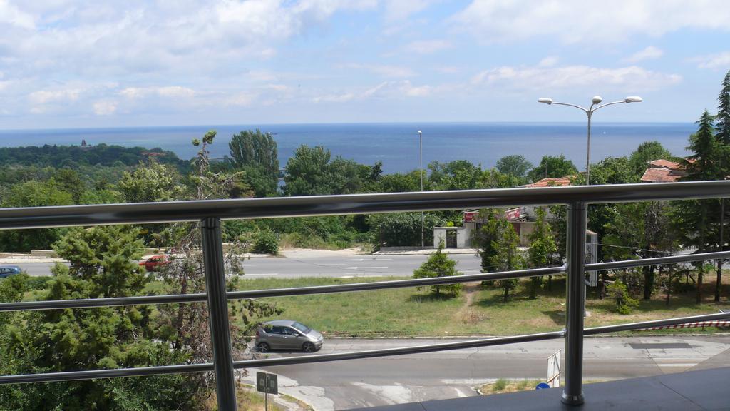 Villa Climate Guest House Varna Extérieur photo
