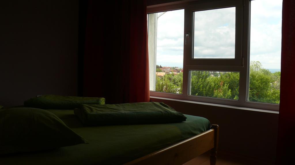 Villa Climate Guest House Varna Extérieur photo