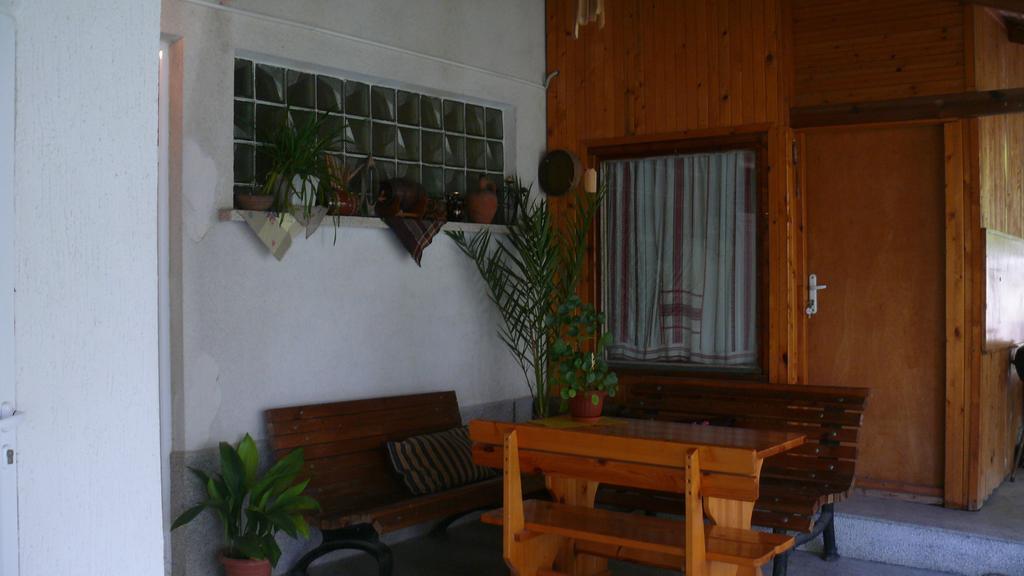 Villa Climate Guest House Varna Extérieur photo